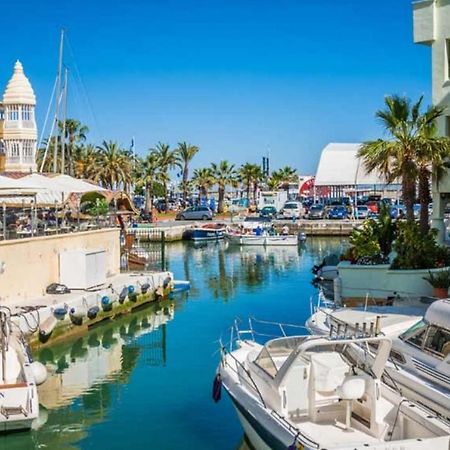ベナルマデナPuerto Marinaアパートメント エクステリア 写真